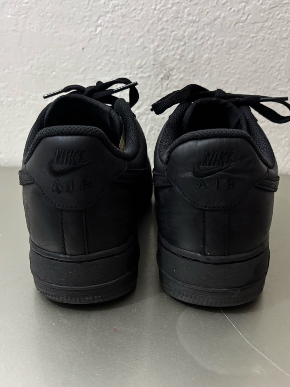 Nike Air Force 1 Low Black Leather Sneakers - Picture 6 of 7